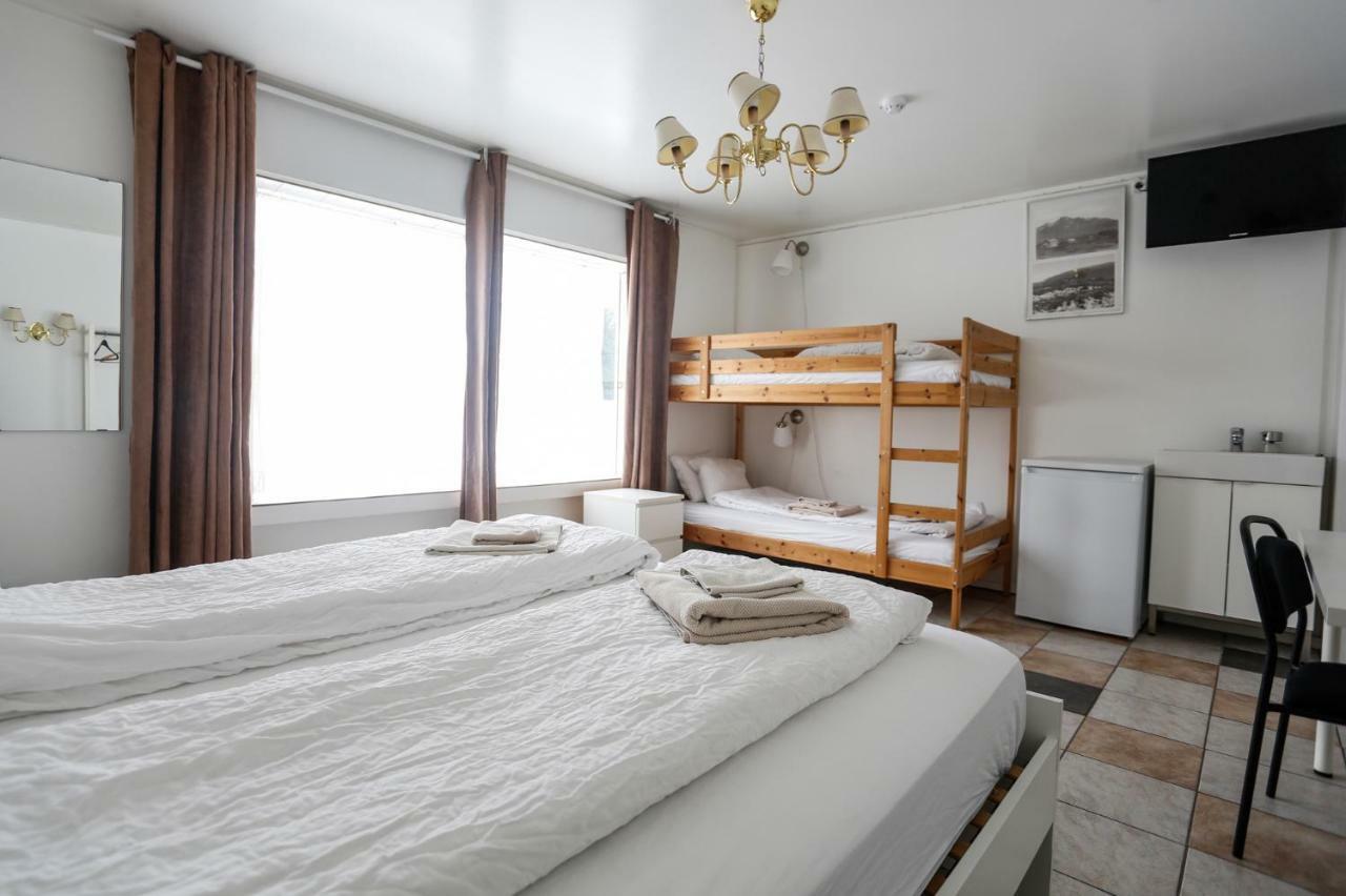 Guesthouse Summerday Ρέυκιαβικ Εξωτερικό φωτογραφία